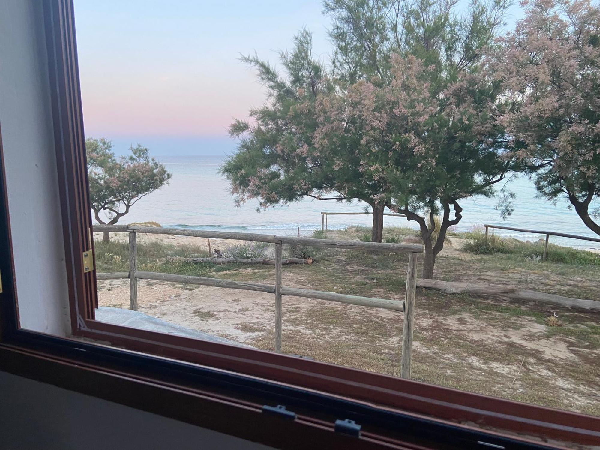 La Torretta Del Surfista Villa Taranto Exterior photo
